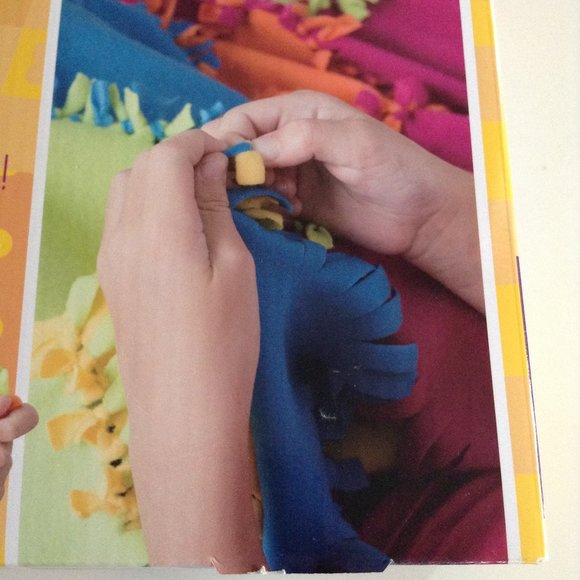 NEW QUILT MAKING KIT PLUS BONUS EARRING SET - Picture 7 of 12